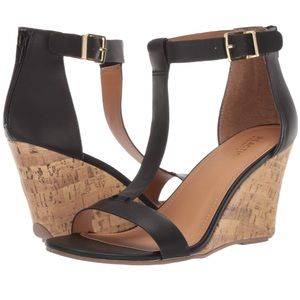 Kenneth Cole Reaction T Wedge Sandals